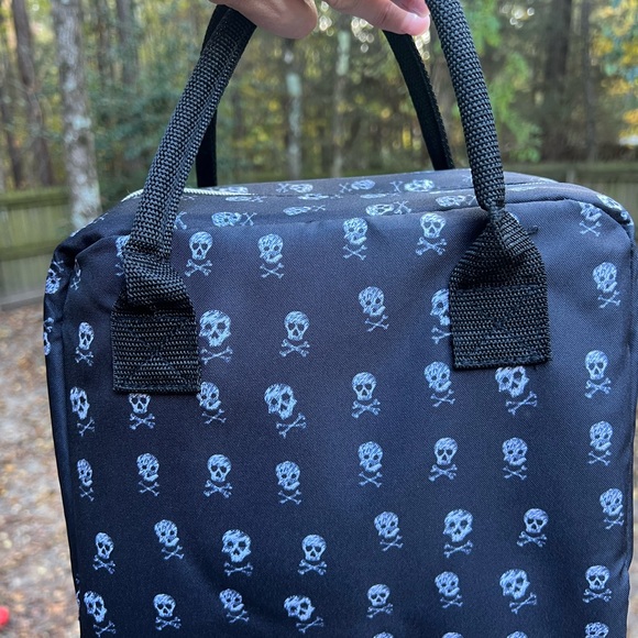 NWT Fit & Fresh Skulls & Crossbones Lunch Tote Lunch Box - Picture 8 of 9